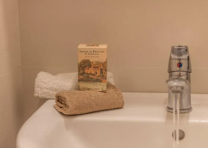 アパート Casa Gonzaga Con Parcheggio オルヴィエート